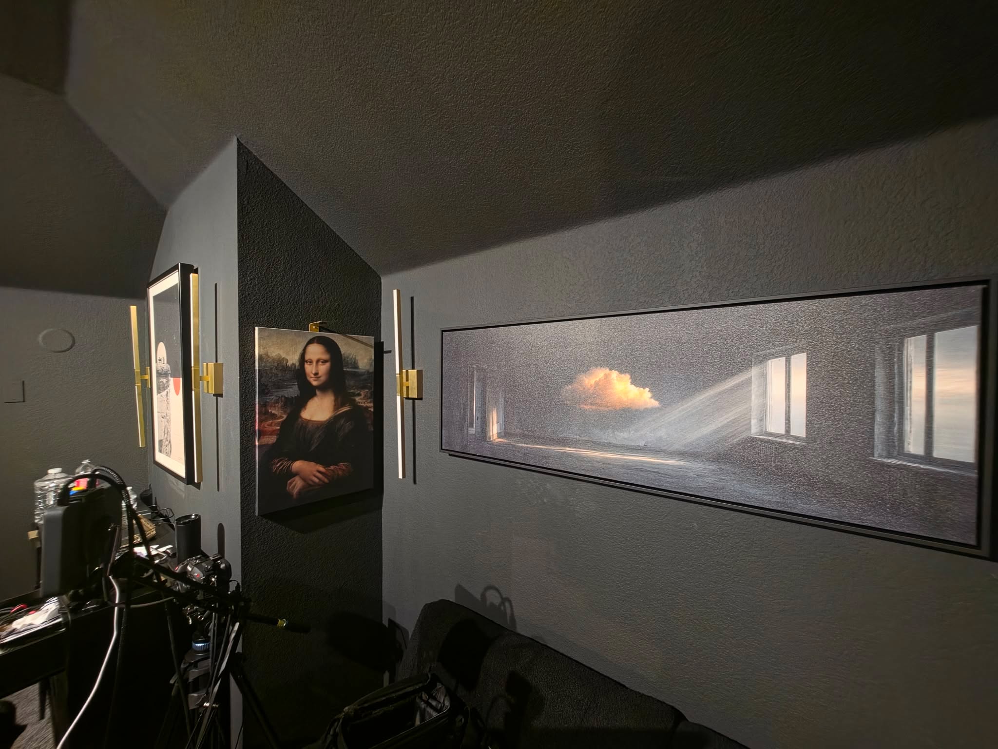 The gallery wall — Mona Lisa and the cloud